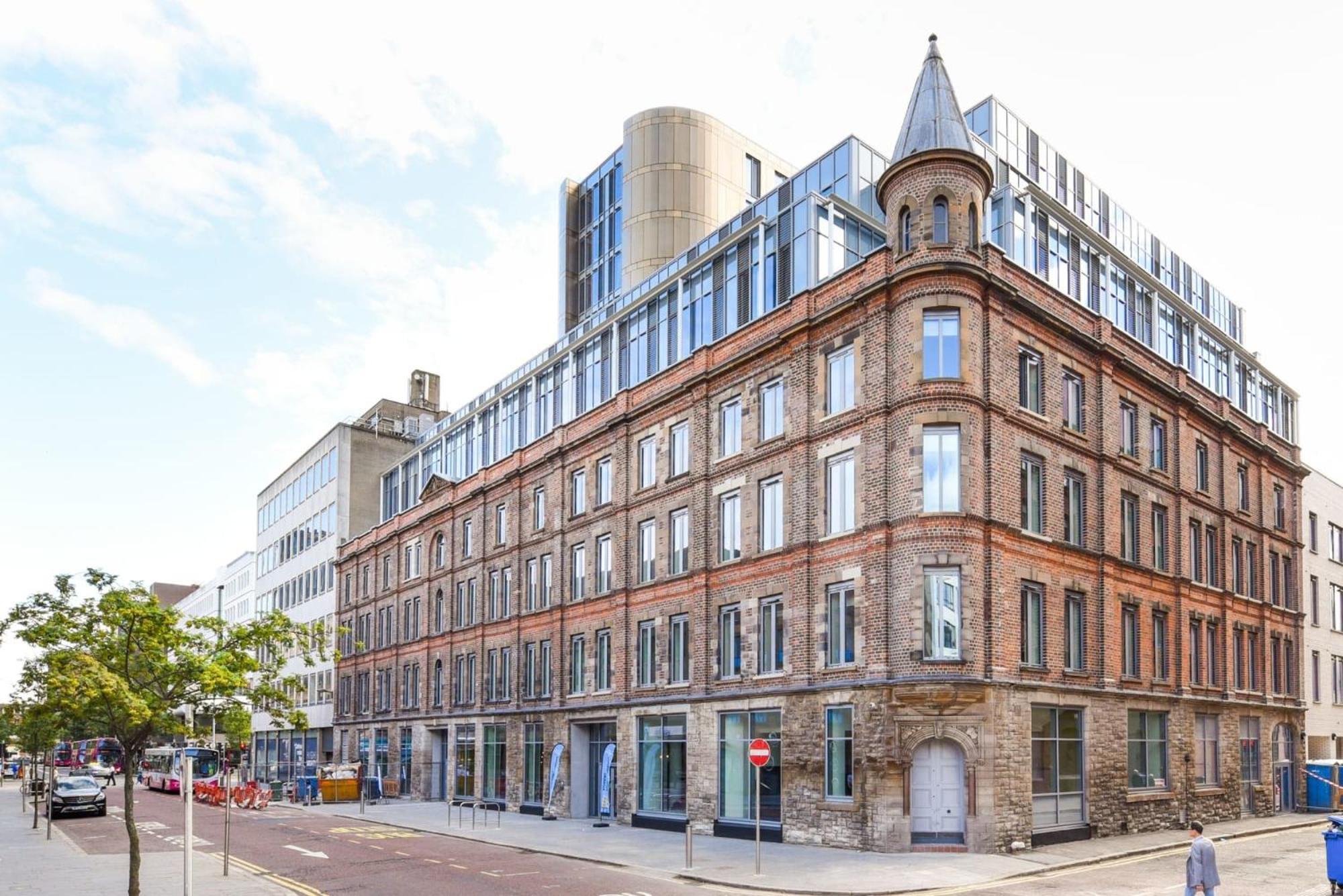 Apartment Student-only In Belfast